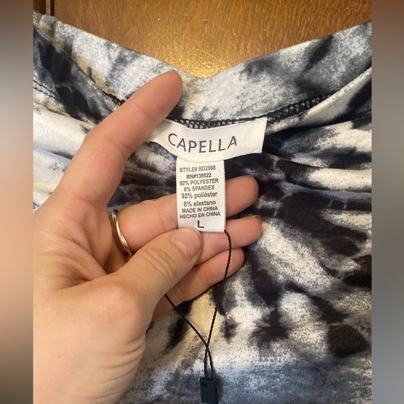 Capella black and white Smokey ruched dress 😍😍 - Picture 4 of 9